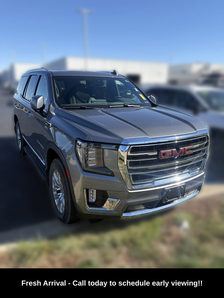 Used 2021 GMC Yukon SLT w/ SLT Premium Package AWD/4WD image 2