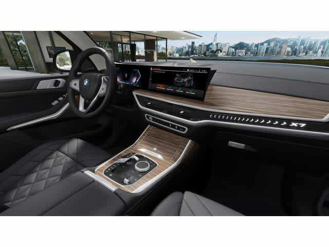 Used 2026 BMW X7 xDrive40i AWD/4WD image 41
