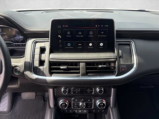 Used 2024 GMC Yukon SLT w/ SLT Luxury Package AWD/4WD image 13
