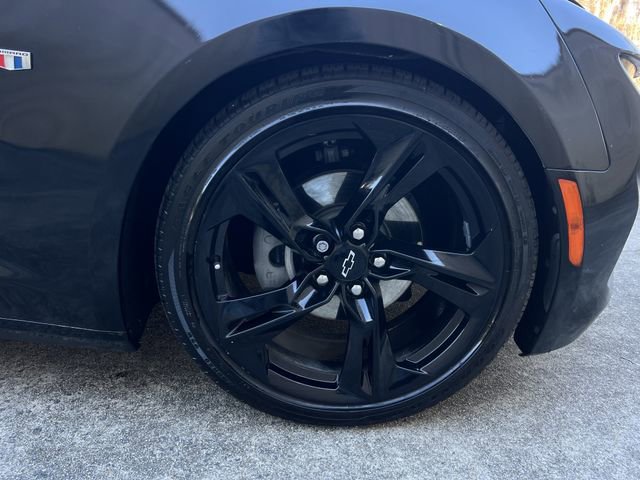 Used 2023 Chevrolet Camaro LT image 31