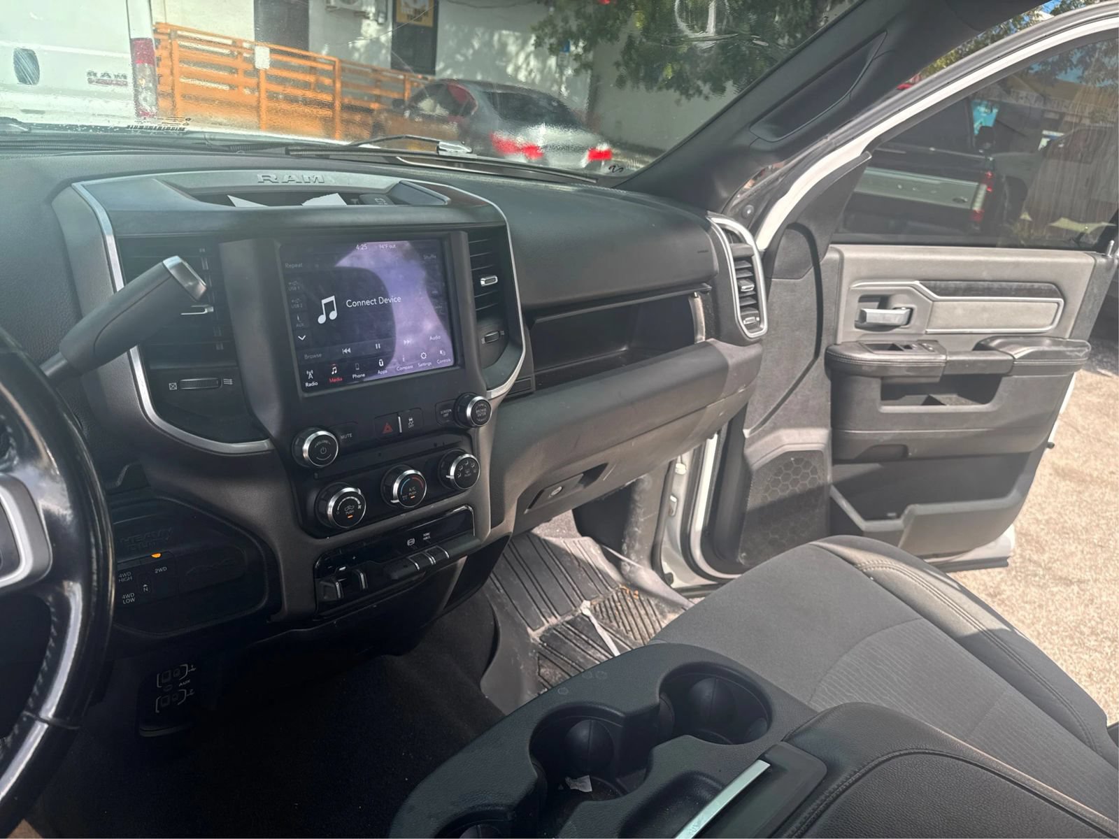 Used 2021 RAM 2500 Big Horn w/ Level 1 Equipment Group AWD/4WD image 18