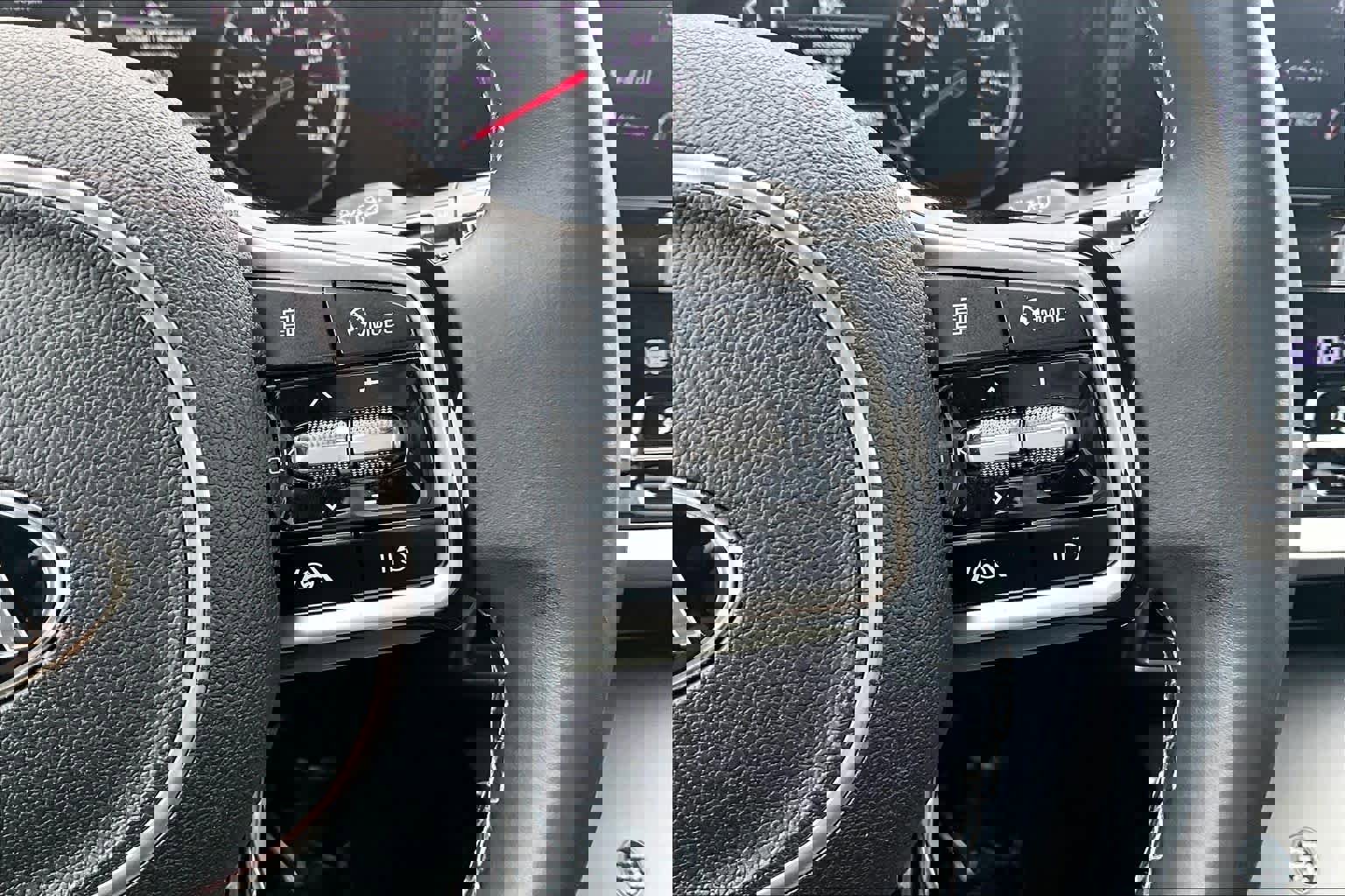 Used 2021 Kia Sorento S image 24