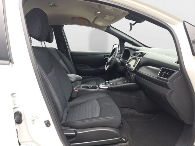 Used 2025 Nissan Leaf S FWD image 37