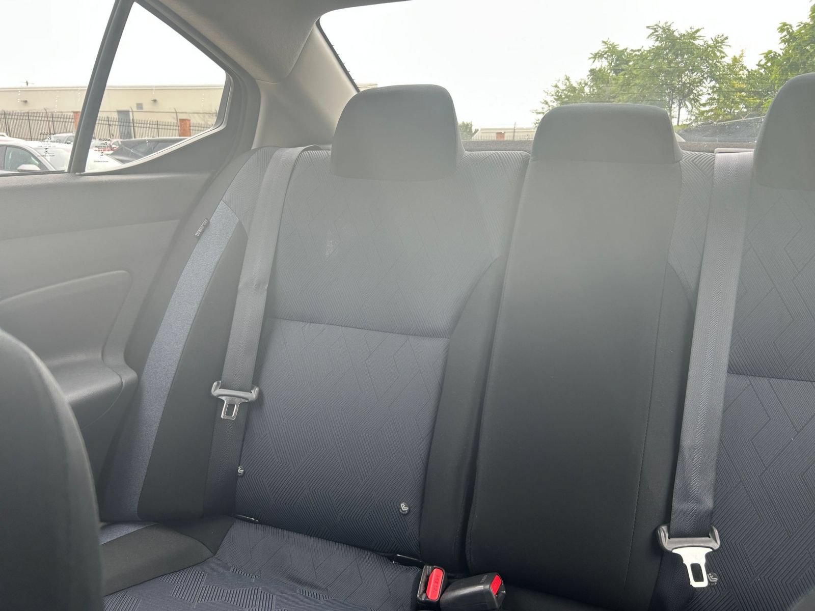 Used 2025 Nissan Versa SV FWD image 29