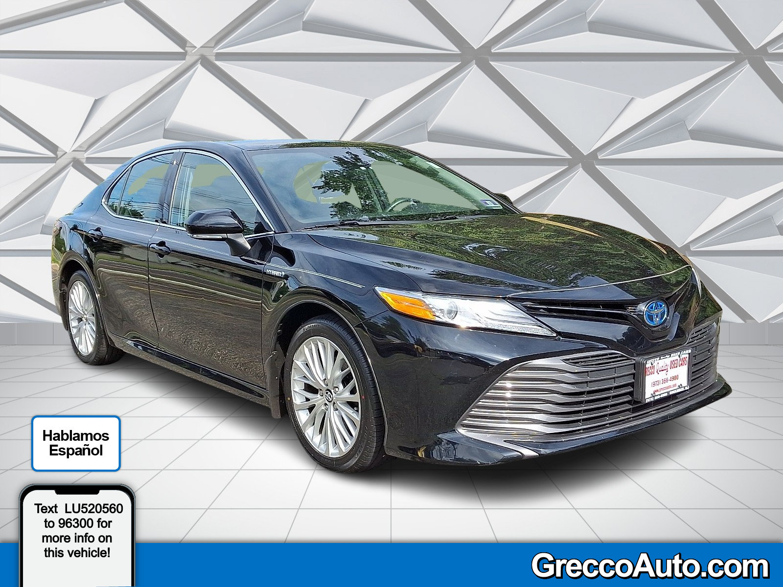 Used 2020 Toyota Camry XLE FWD image 1