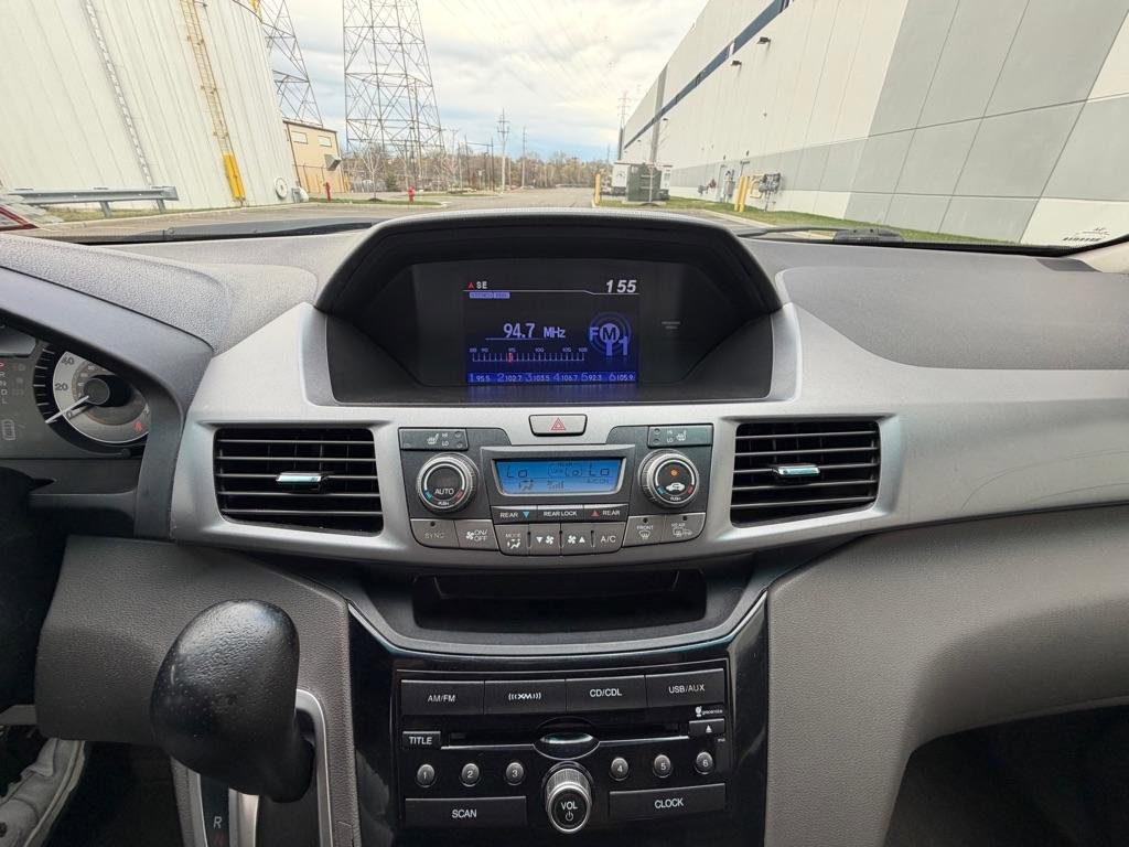 Used 2011 Honda Odyssey EX-L image 25