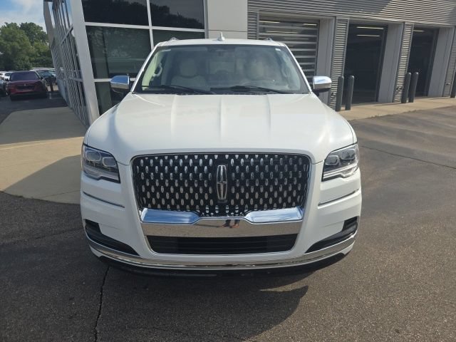 Certified 2022 Lincoln Navigator Black Label AWD/4WD image 14