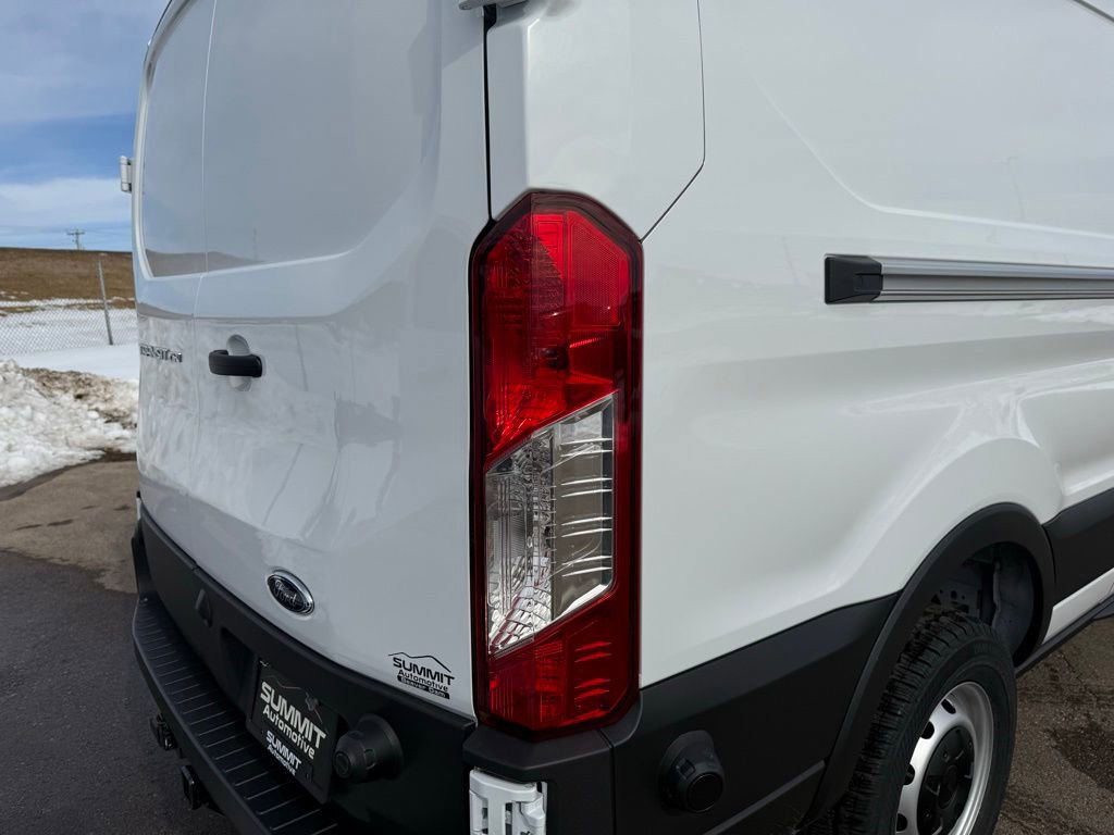 New 2025 Ford Transit 250 Low Roof w/ Load Area Protection Package RWD image 31