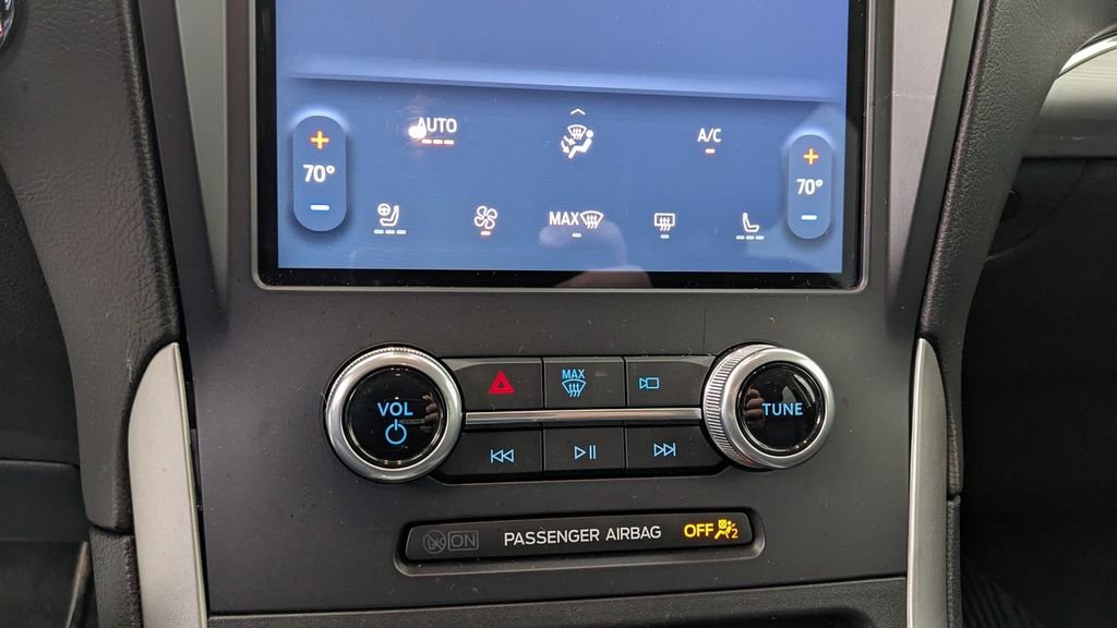 Certified 2022 Ford Edge SEL w/ Convenience Package image 25