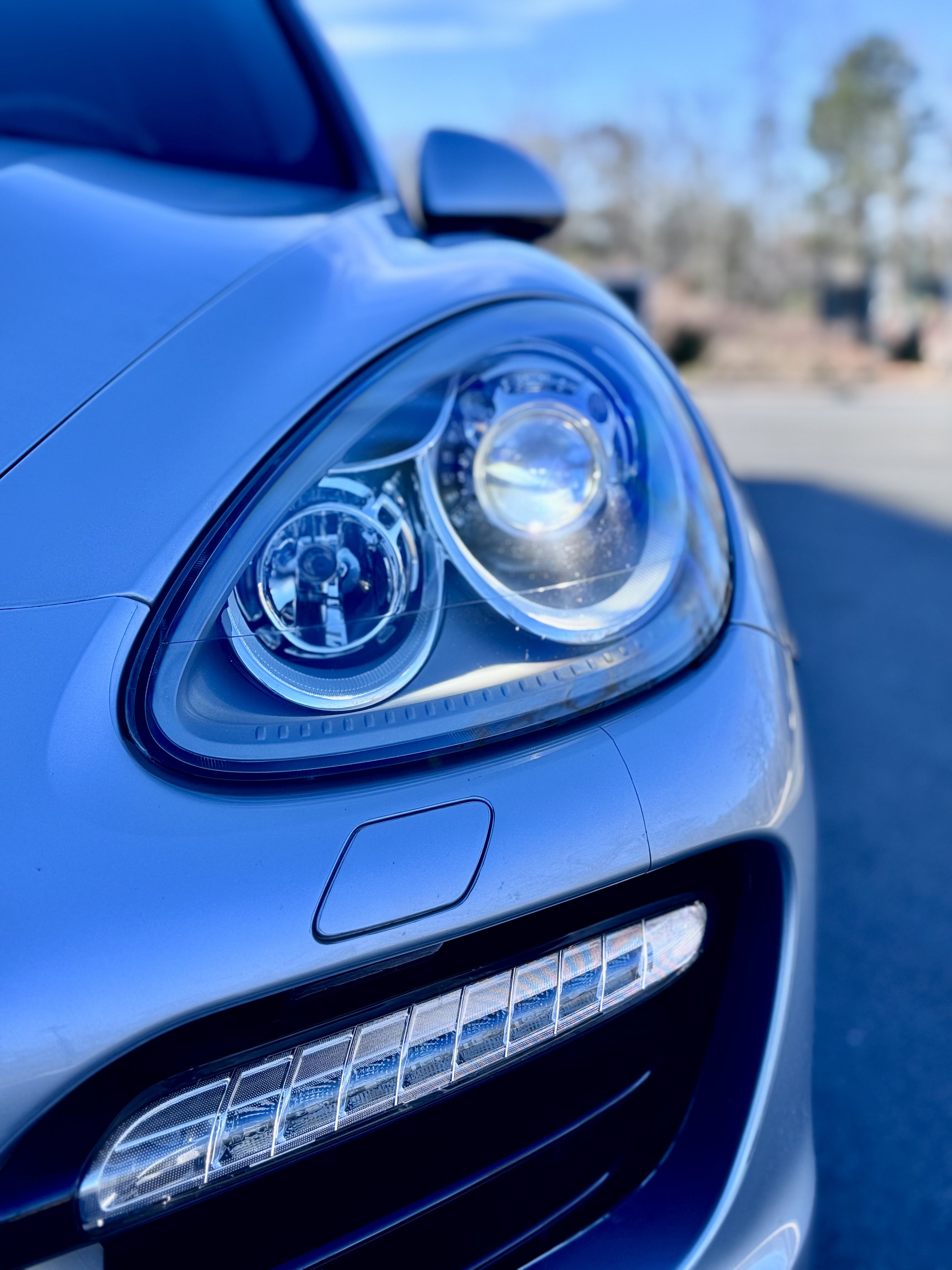 Used 2014 Porsche Cayenne Turbo S AWD/4WD image 26