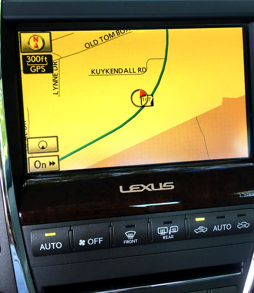 Used 2011 Lexus ES 350 image 23