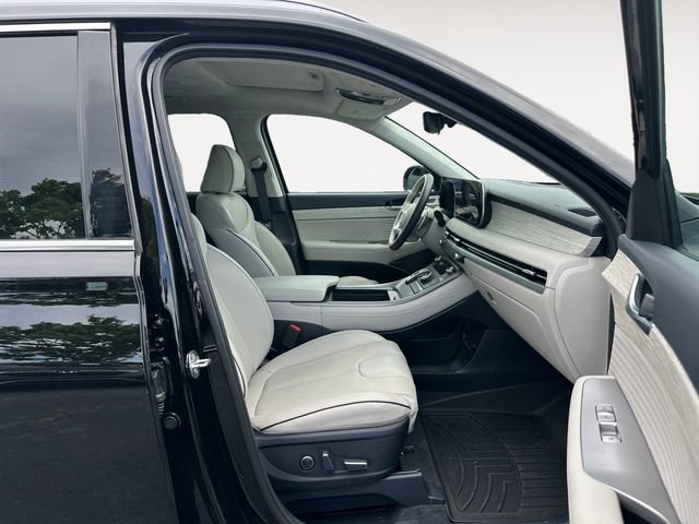 Used 2025 Hyundai Palisade Calligraphy AWD/4WD image 15