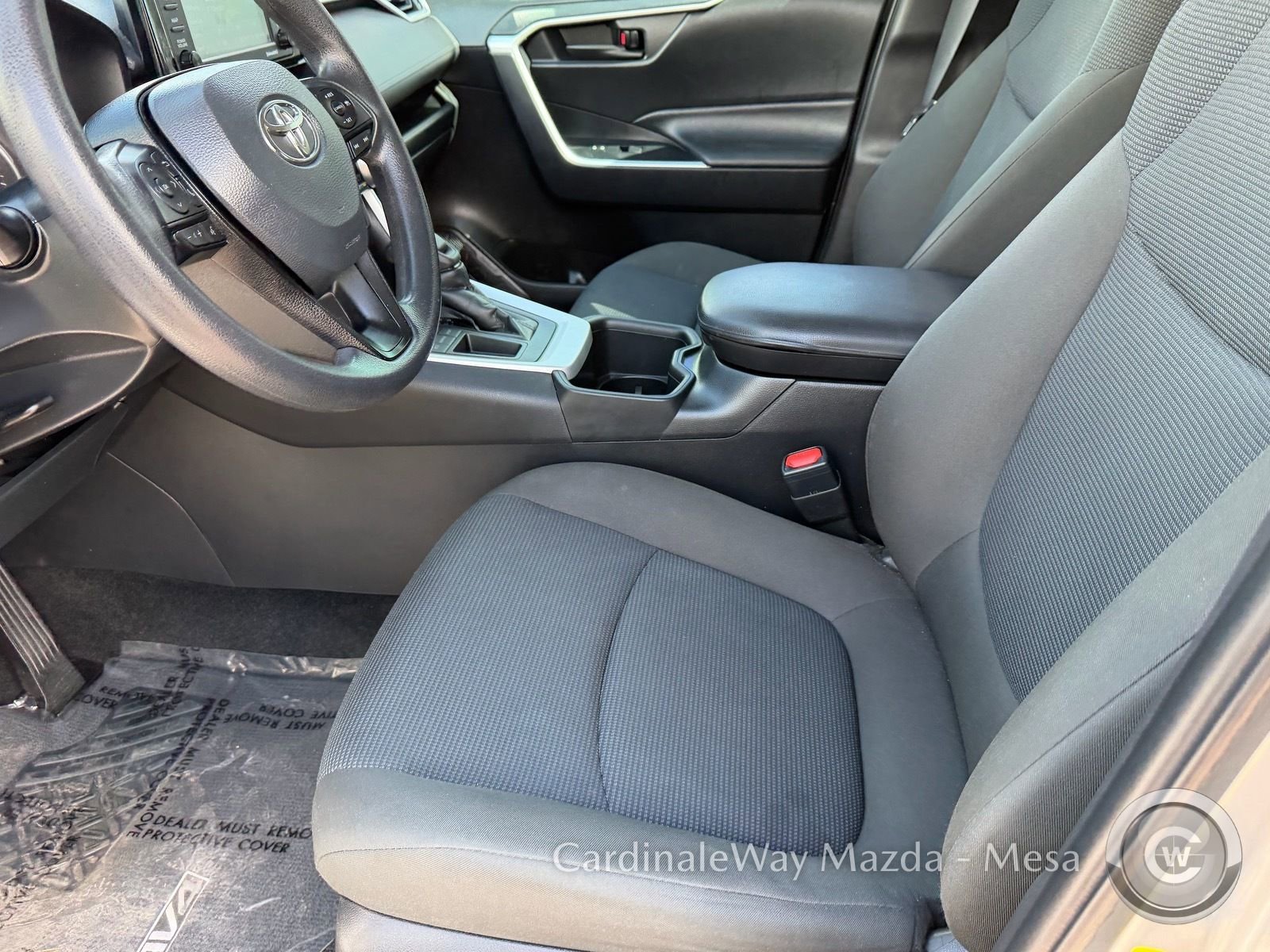 Used 2022 Toyota RAV4 LE FWD image 19