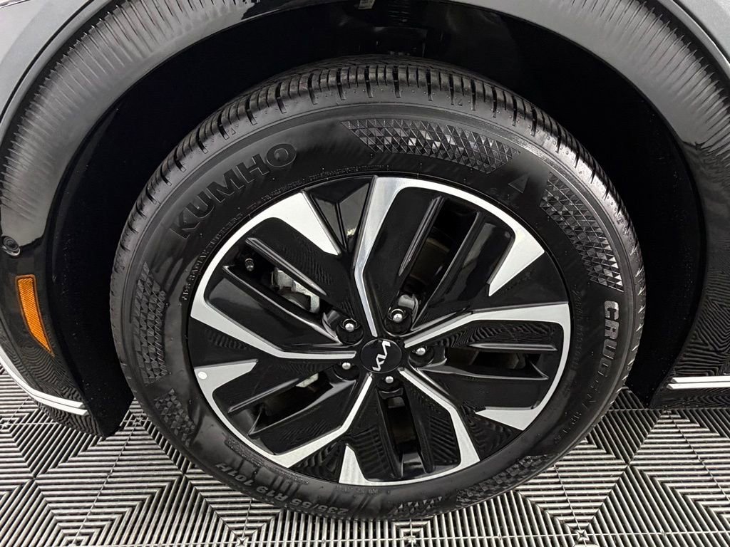 Used 2024 Kia EV6 Wind w/ Wind Technology Package image 12