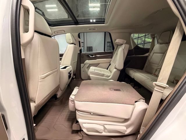 Used 2021 GMC Yukon Denali w/ Denali Premium Package AWD/4WD image 20