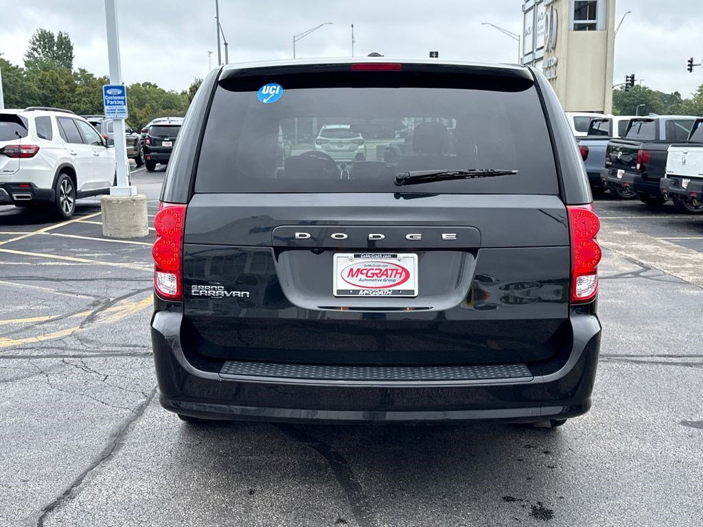 Used 2018 Dodge Grand Caravan SE FWD image 10