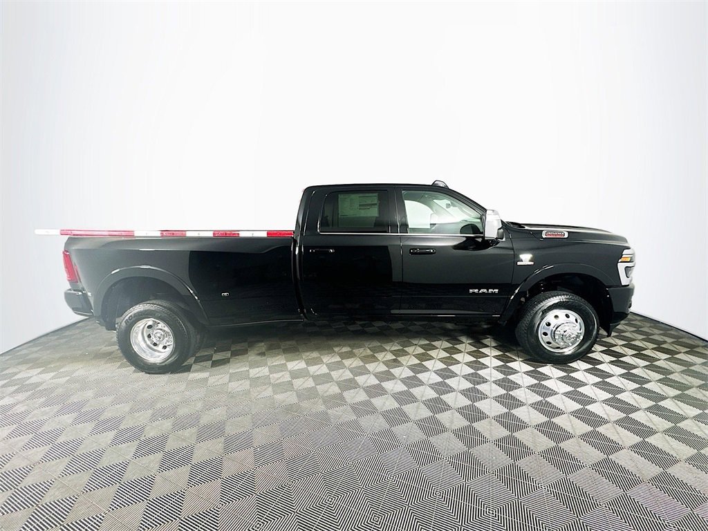 New 2026 RAM 3500 Longhorn w/ Towing Technology Group image 8