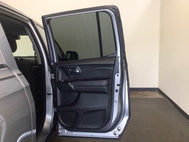 Used 2020 Honda Ridgeline Sport image 15