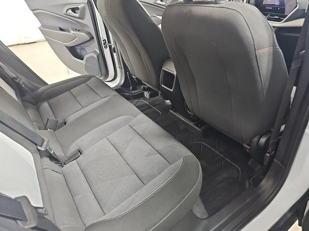 Certified 2024 Chevrolet Trax RS w/ Driver Confidence Package FWD image 14