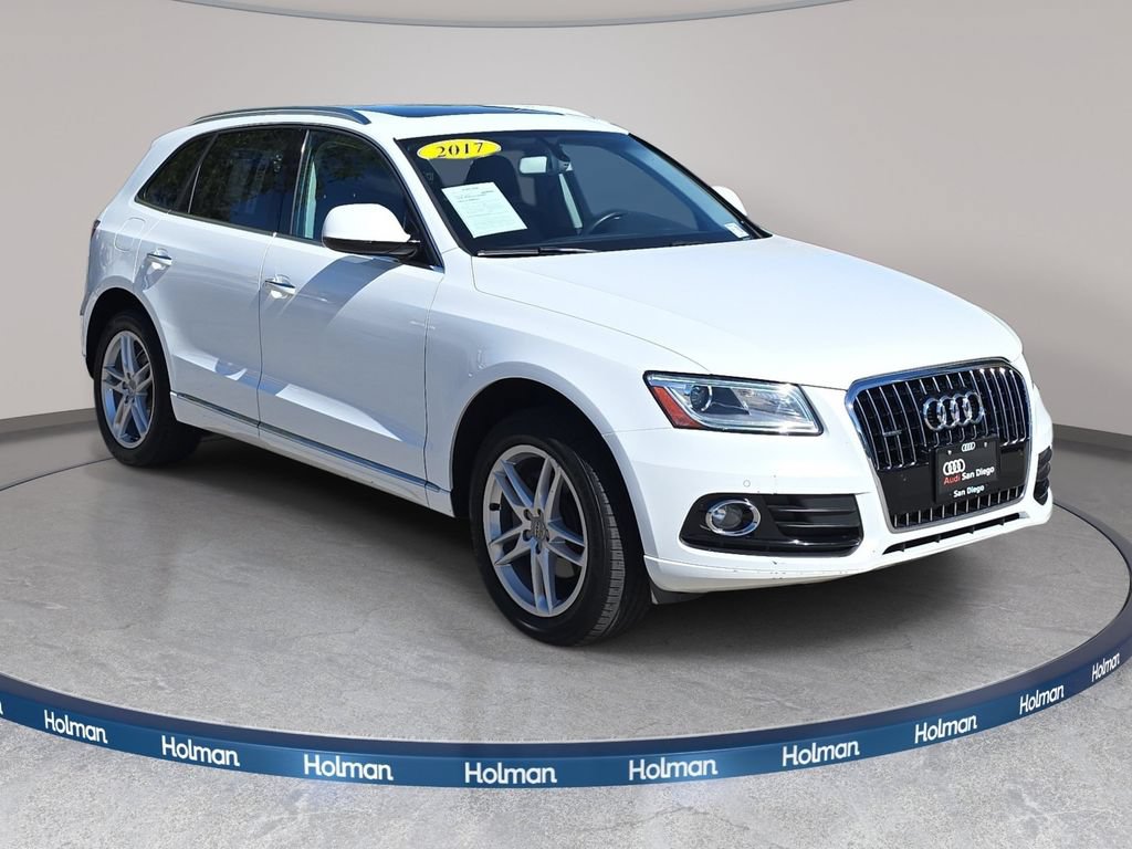 Used 2017 Audi Q5 2.0T Premium AWD/4WD image 4