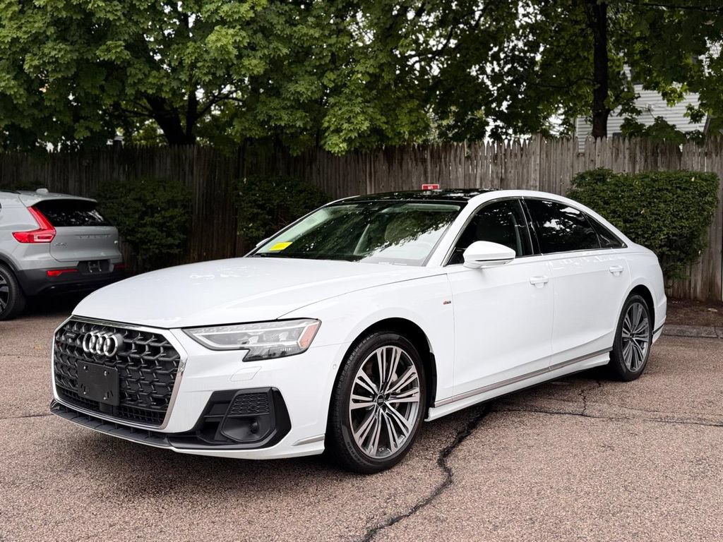 Used 2023 Audi A8 L 3.0T AWD/4WD image 2