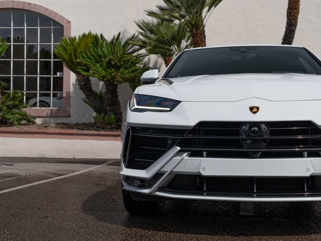 Used 2023 Lamborghini Urus S AWD/4WD image 13