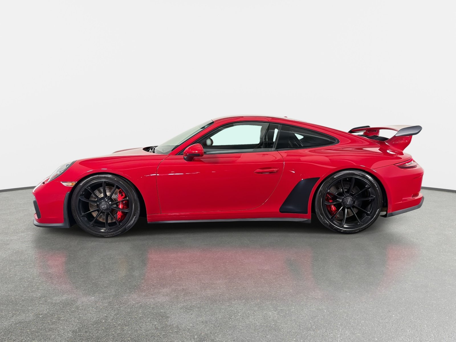 Used 2018 Porsche 911 GT3 RWD image 6