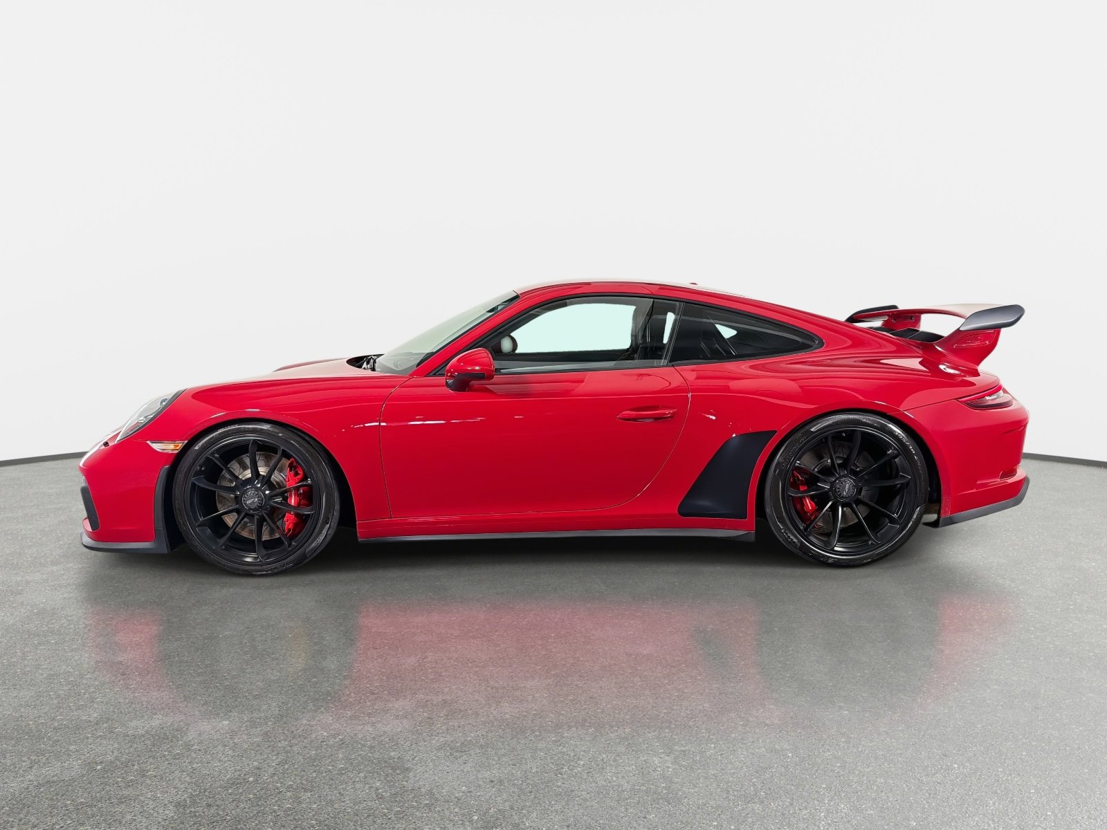 Used 2018 Porsche 911 GT3 image 6