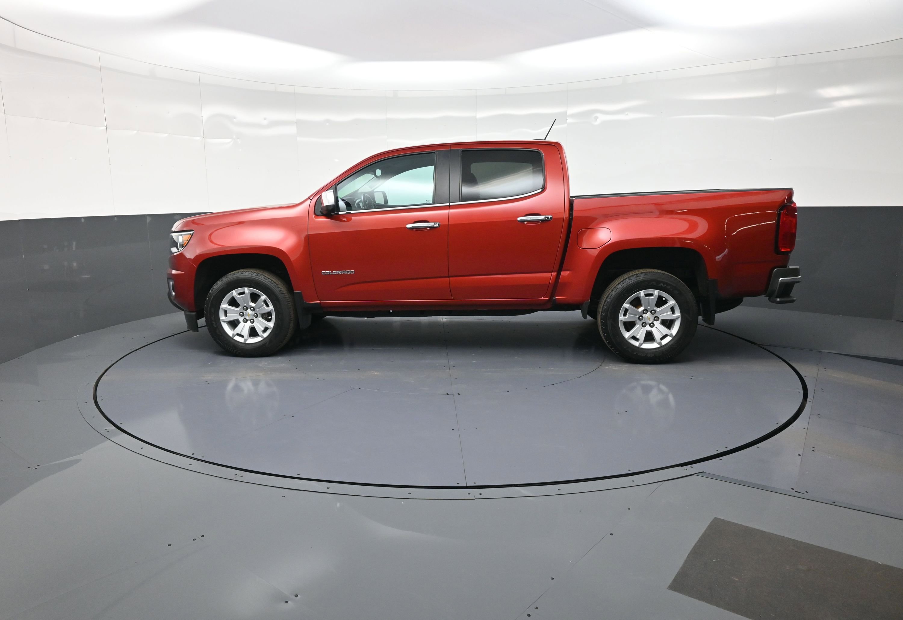 Used 2015 Chevrolet Colorado LT w/ Luxury Package image 6