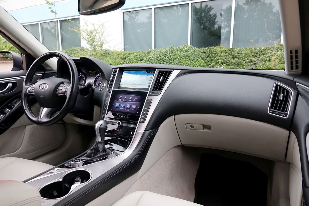 Used 2014 INFINITI Q50 Premium w/ Navigation Package image 7