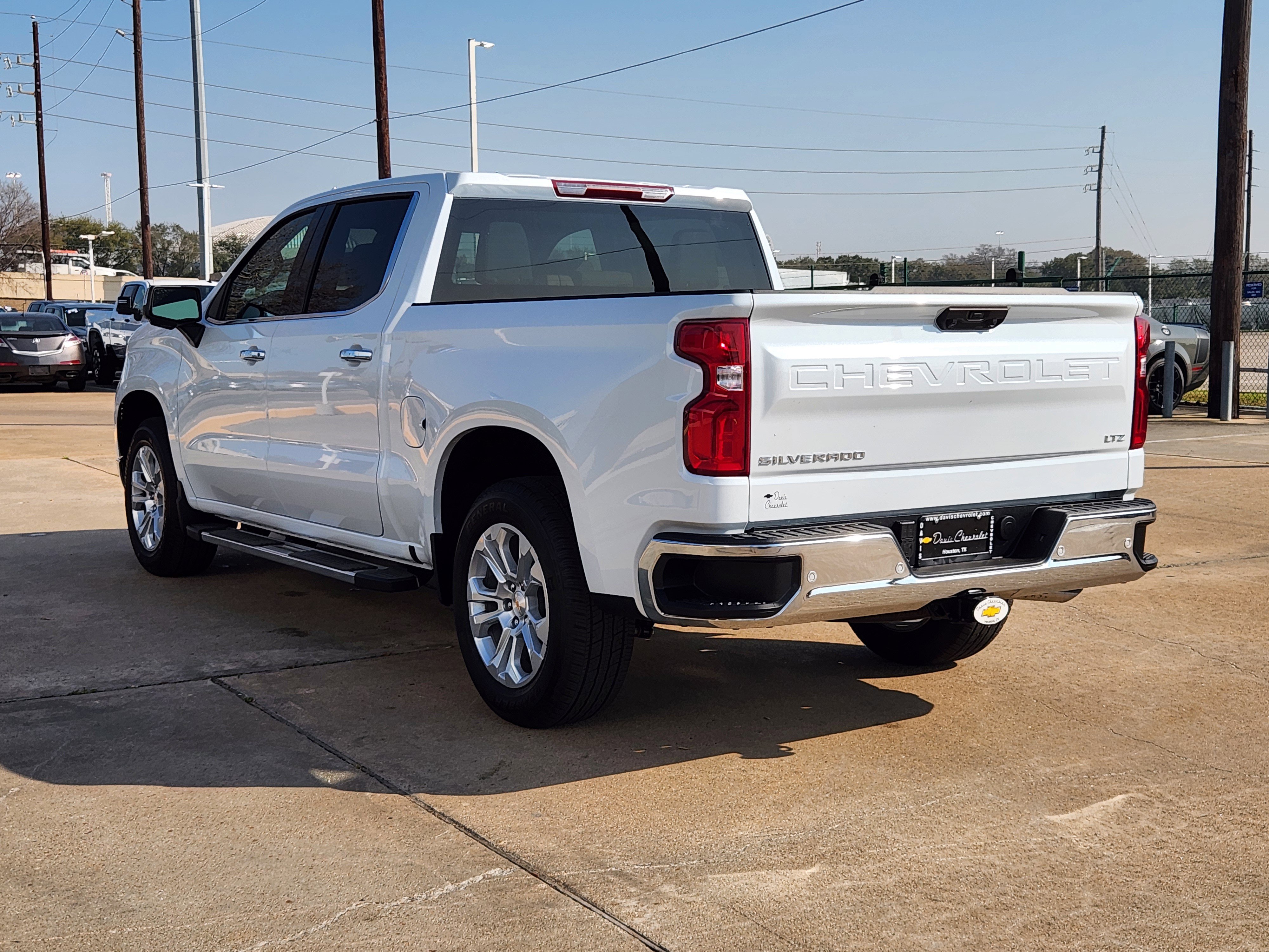 Certified 2026 Chevrolet Silverado 1500 LTZ image 8