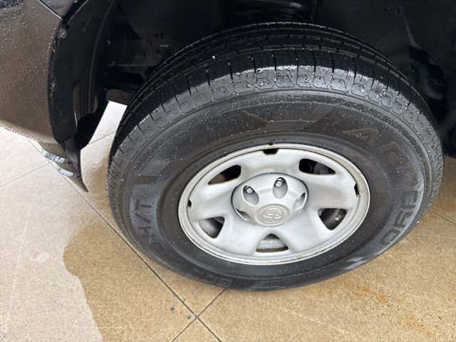 Used 2023 Toyota Tacoma SR image 11