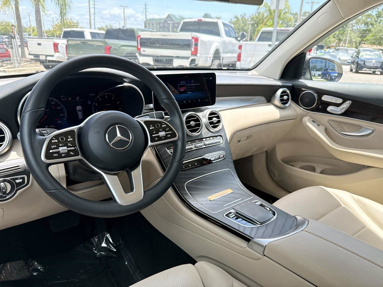 Certified 2022 Mercedes-Benz GLC 300 image 16