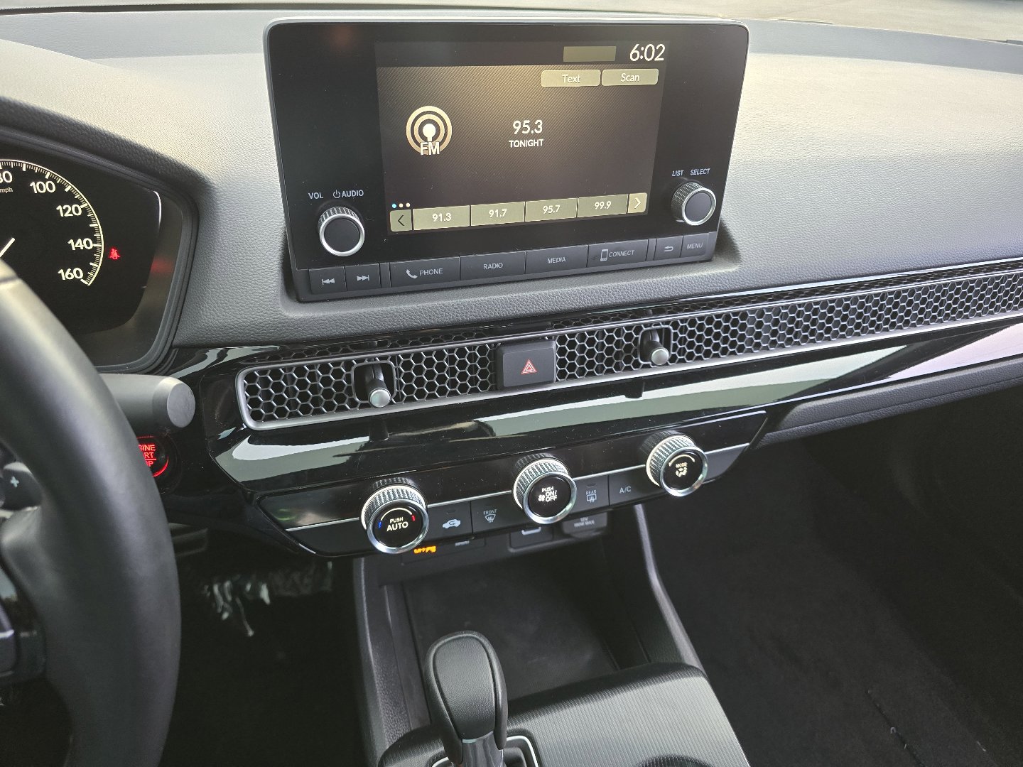 Used 2023 Honda Civic Sport image 35