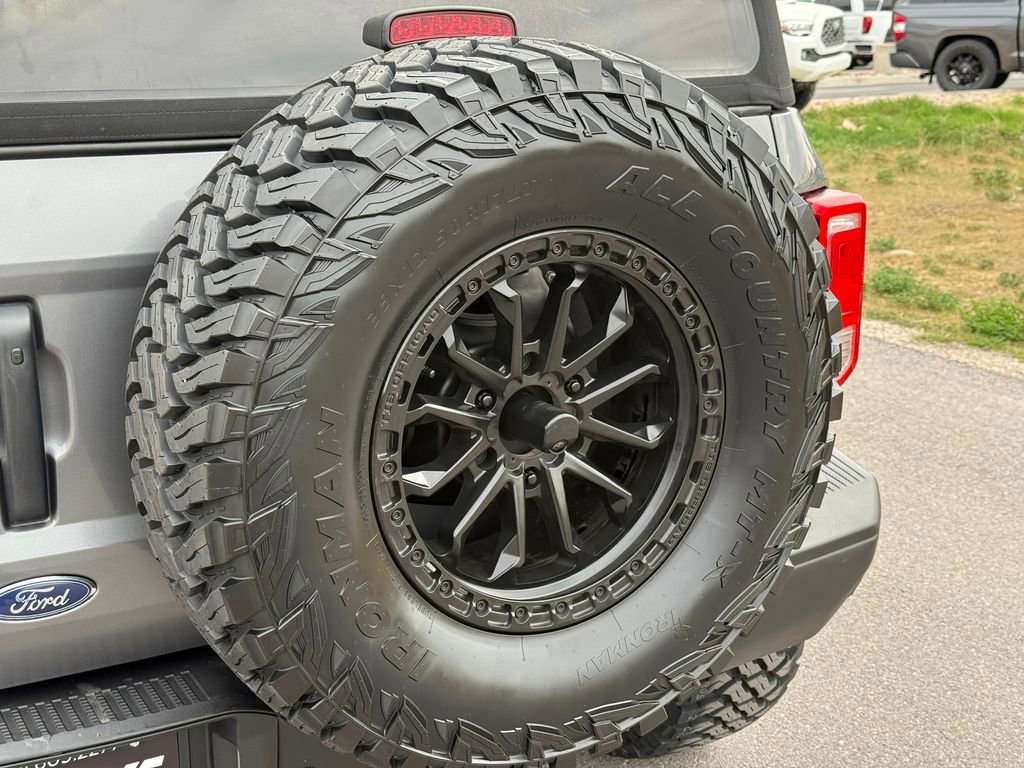 Used 2023 Ford Bronco Black Diamond image 15