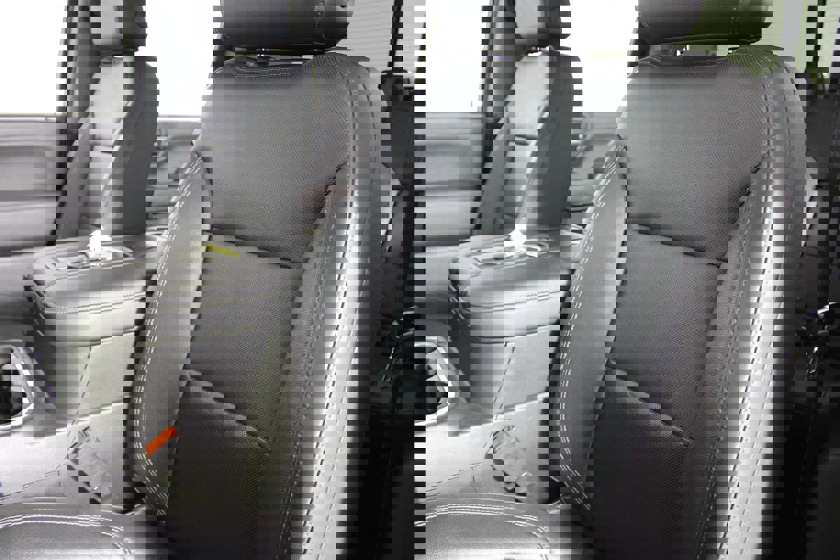 Used 2020 Chevrolet Silverado 2500 LTZ w/ LTZ Plus Package image 9