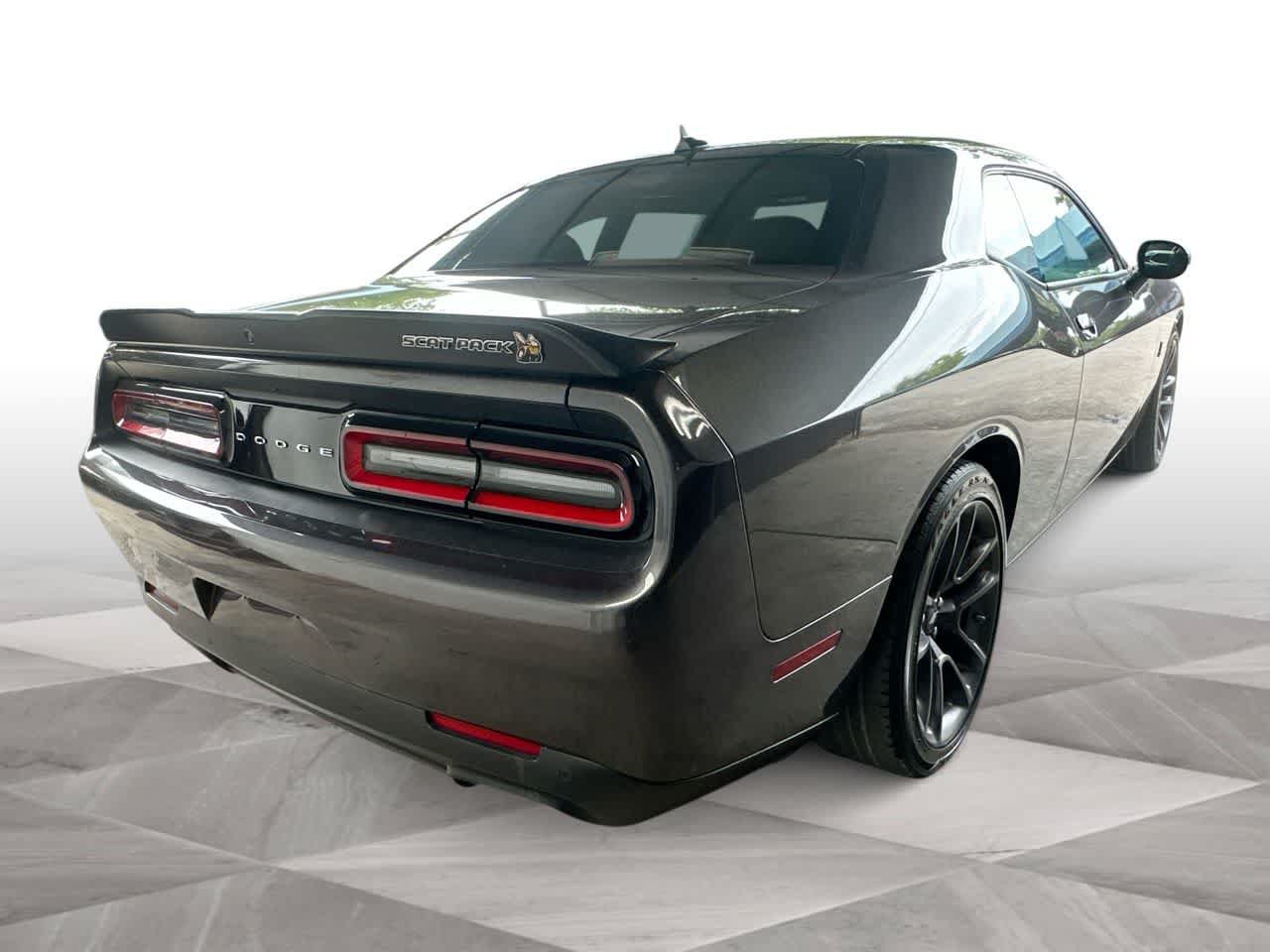 Used 2023 Dodge Challenger R/T Scat Pack RWD image 8
