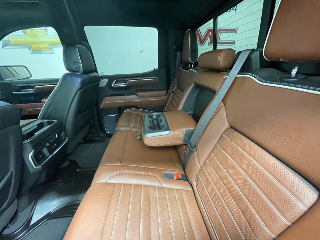 Used 2024 GMC Sierra 1500 Denali Ultimate AWD/4WD image 13