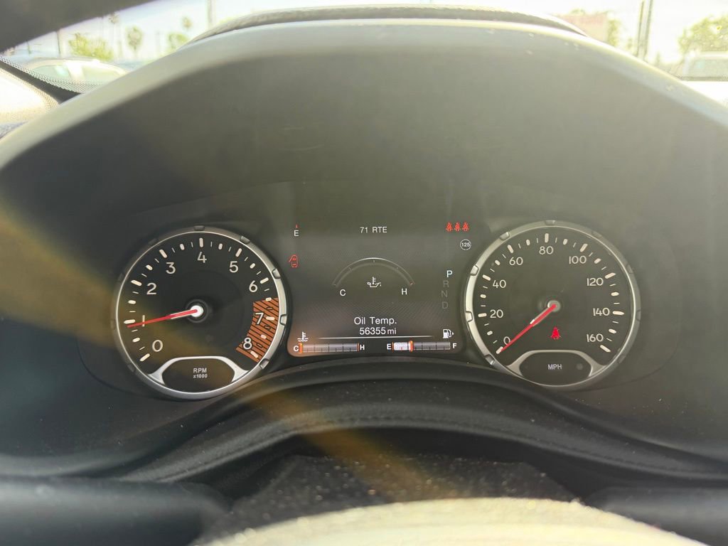 Used 2019 Jeep Renegade Altitude w/ UConnect 8.4 Nav Group image 13