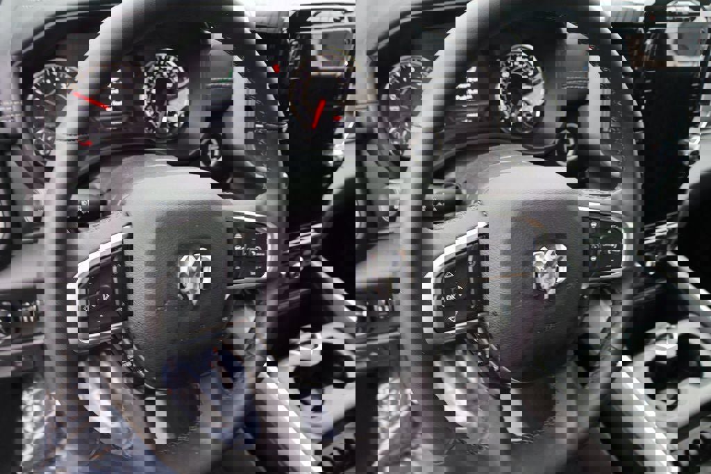 Used 2025 RAM 1500 Big Horn image 24