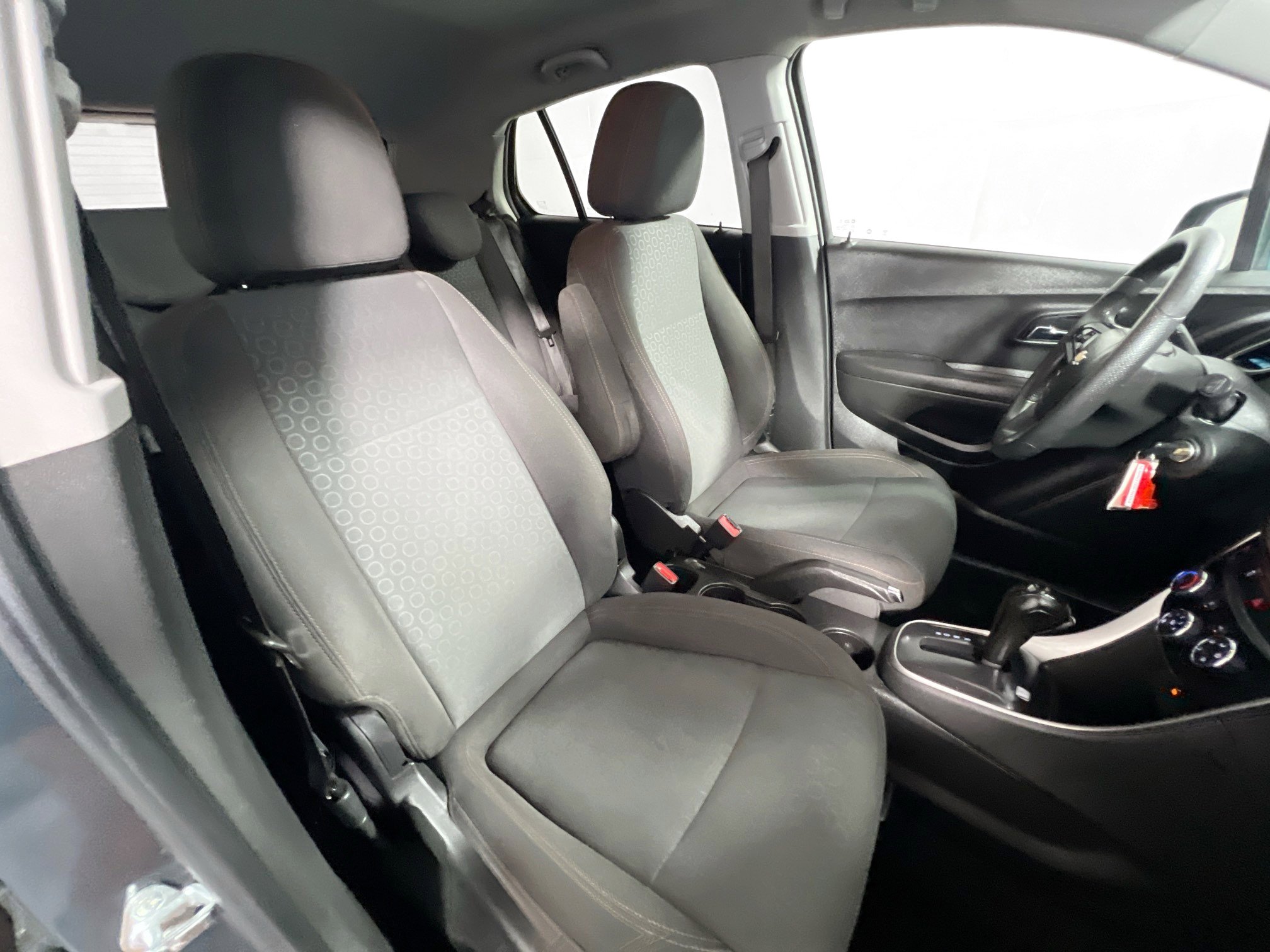 Used 2021 Chevrolet Trax LS w/ Tint and Cruise Package image 30