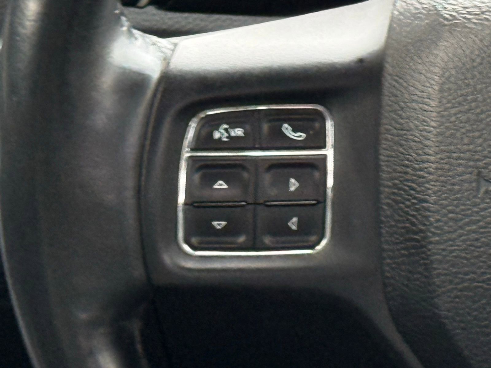 Used 2015 RAM 1500 Big Horn image 30