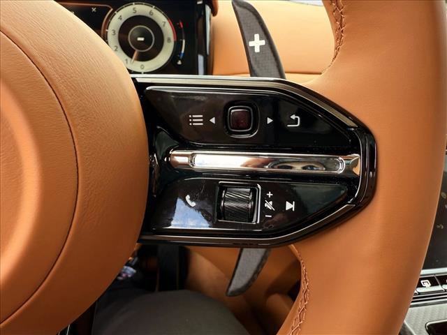 New 2025 Aston Martin DB12 Coupe image 16