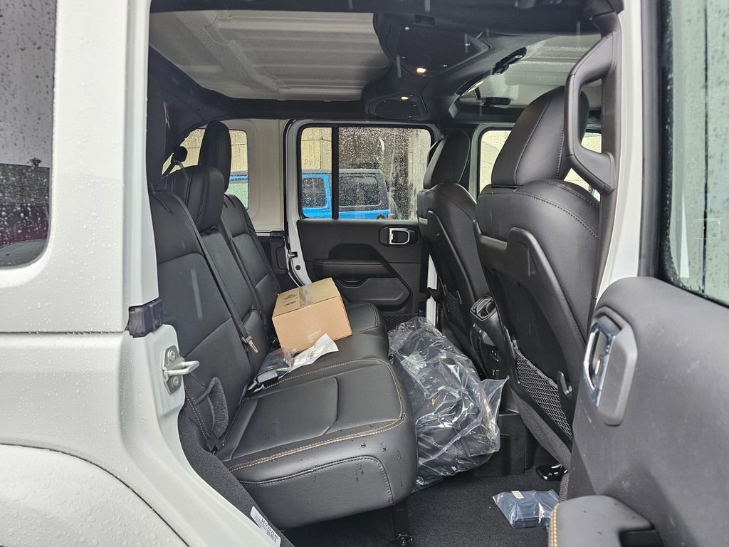 New 2025 Jeep Wrangler Sahara image 13