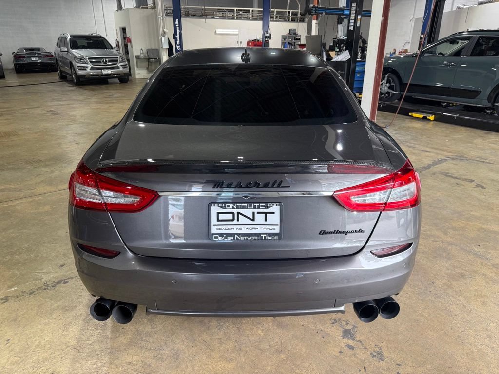 Used 2015 Maserati Quattroporte GTS RWD image 3