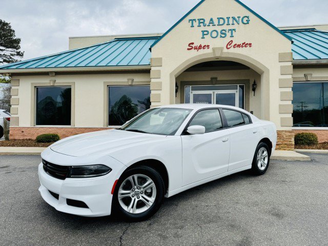 Used 2022 Dodge Charger SXT image 3