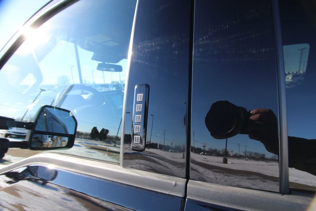 Used 2022 Ford F150 XLT w/ Equipment Group 302A High image 38