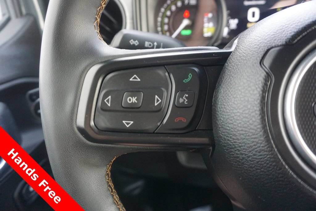 Used 2024 Jeep Wrangler Unlimited AWD/4WD image 4
