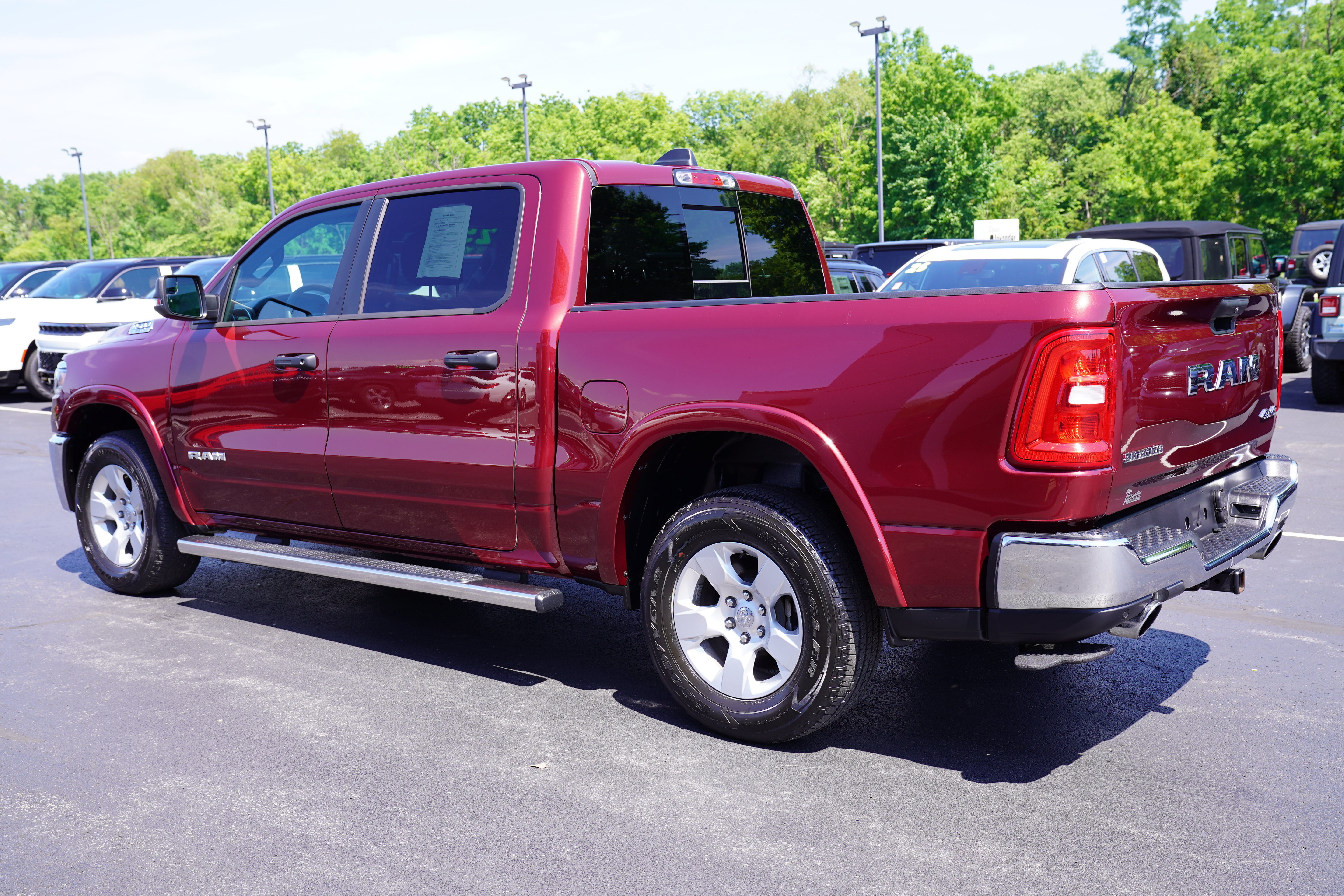 Used 2025 RAM 1500 Big Horn AWD/4WD image 8