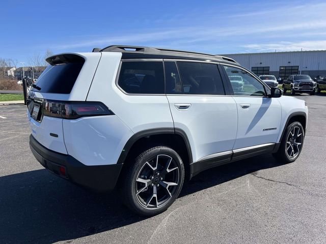 New 2026 Jeep Cherokee Overland image 8